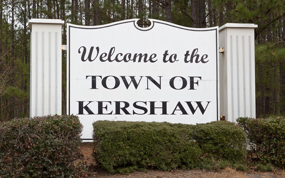 Kershaw welcome sign